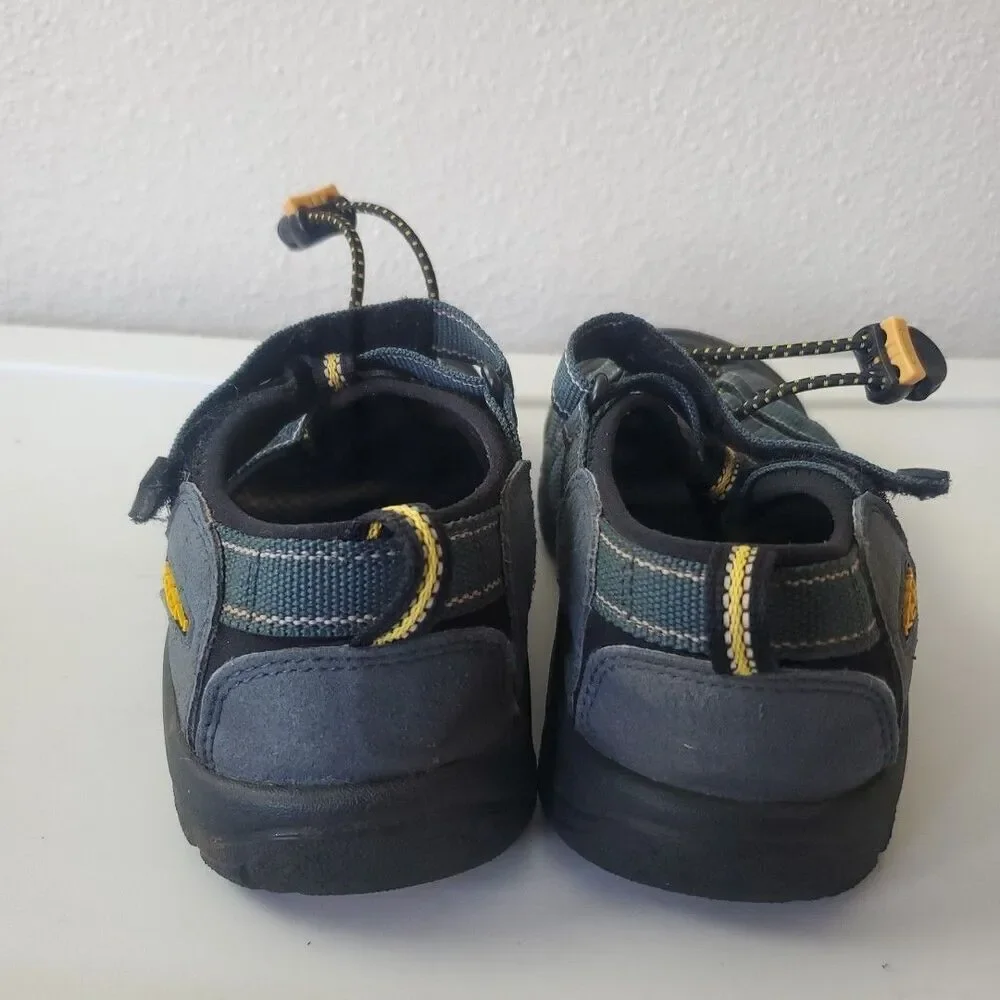 Keen Newport H2 Kids Blue Black Waterproof Hiking Water Sandals Size 3 1006557